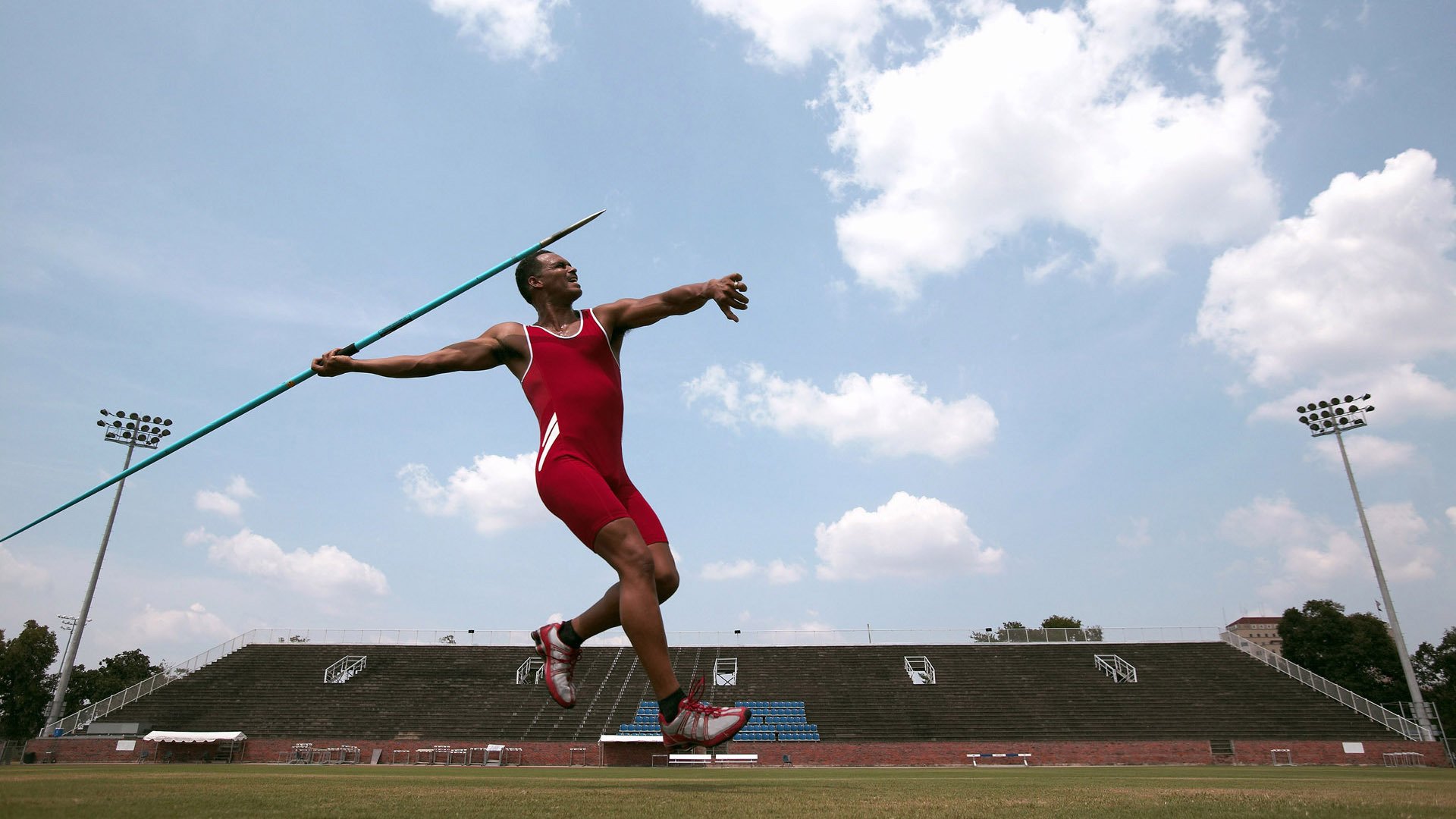 《Dota2》国际邀请赛吸引全球数百万观众,直播点击破纪录