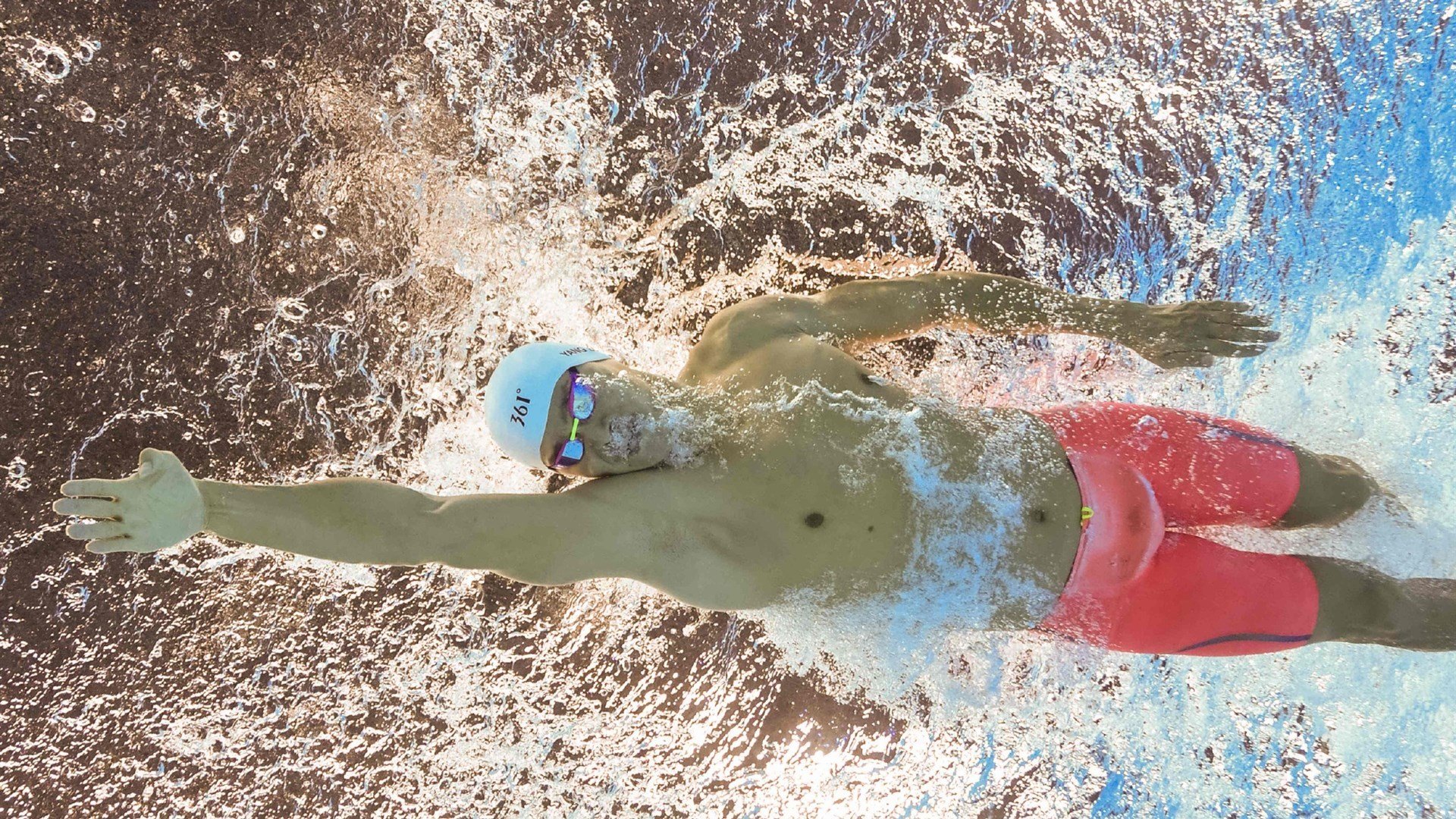 《英雄联盟》年度最强一战,冠军花落谁家?,英雄联盟最强第一人