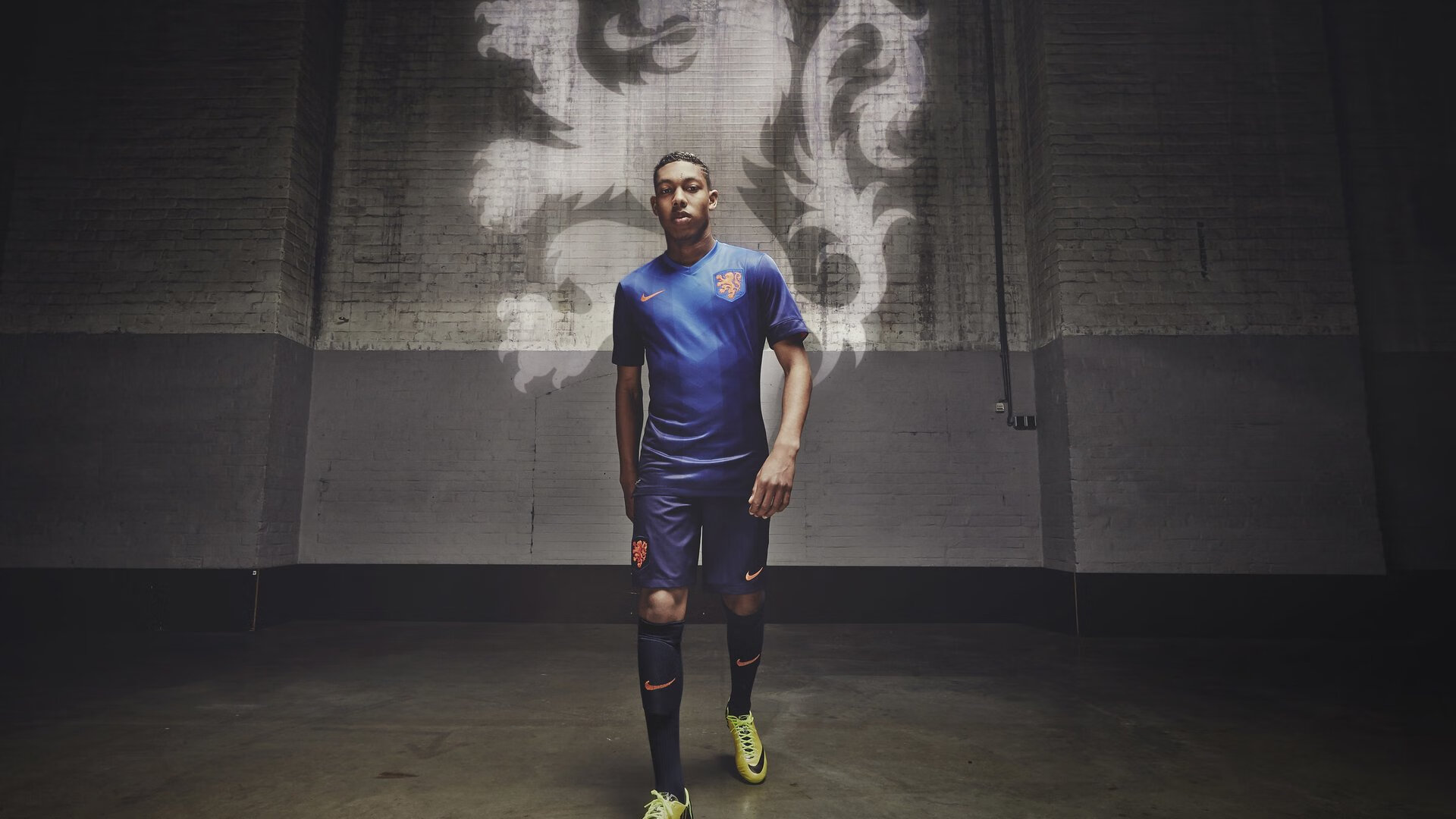 曼城门将扑救令人叹服，媒体评为最佳表现，曼城队门将